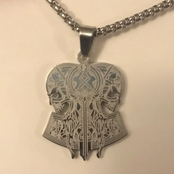 “Opposing Tribal Skulls” Native American Aztec Celtic Nordic Conjoined Necklace - Picture 11 of 13